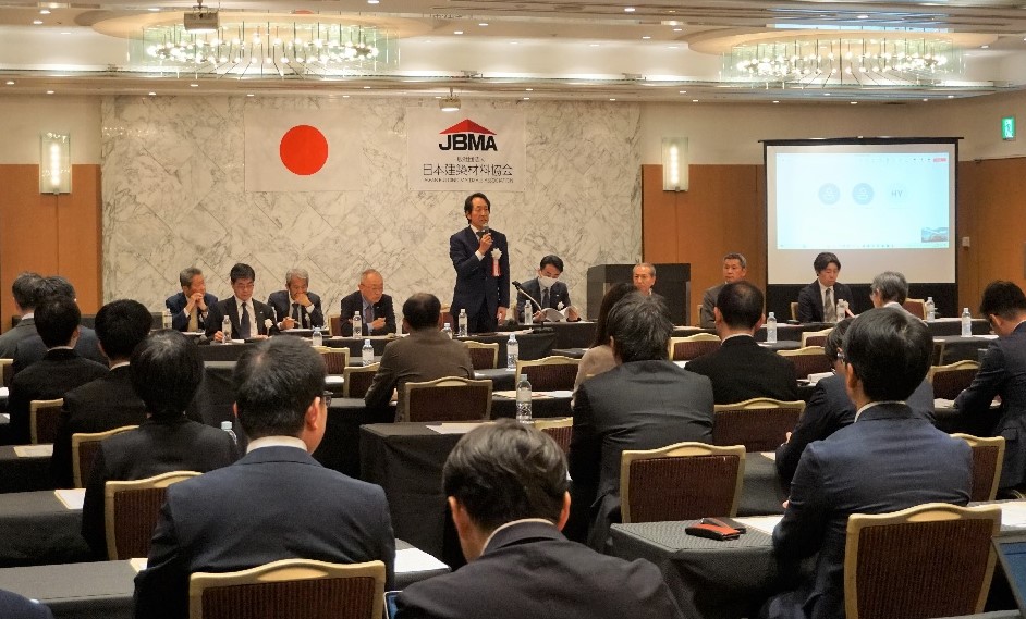 「今年の総会も対面とオンラインを併用」